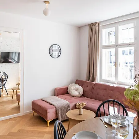 Arch & Edge - Design Project Apartment *