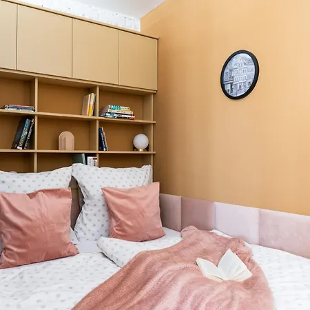 Arch & Edge - Design Project Apartment *