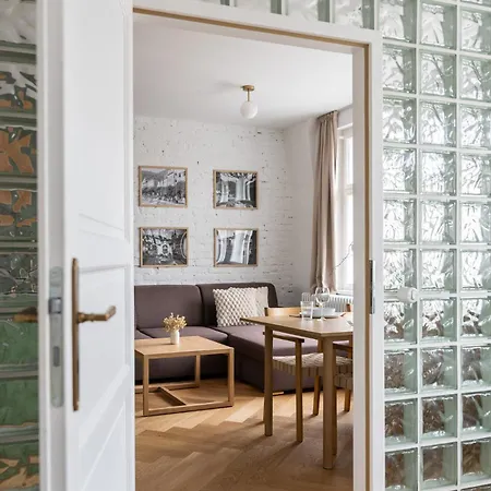 Arch & Edge - Design Project * Karlsbad
